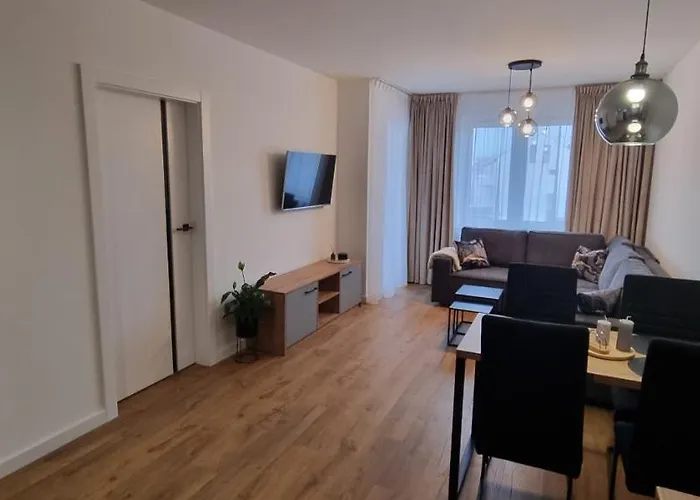 Artyleryjska 205 Appartement